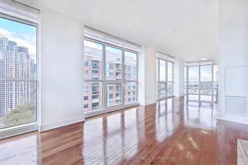 1002-26 Norton Ave, North York, ON, M2N0H6 | Card Image