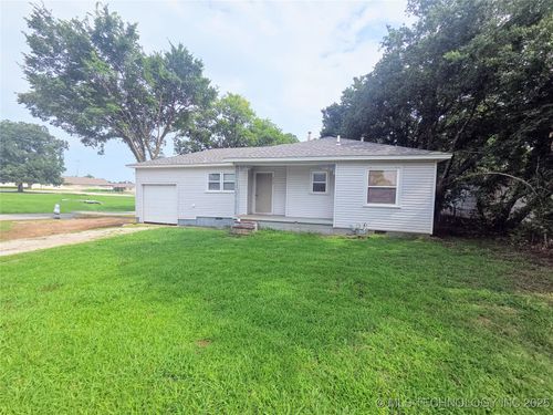 313 W 41st St, Sand Springs, OK, 74063-2607 | Card Image