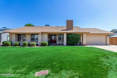 2447 W Mandalay Ln, Phoenix, AZ, 85023-5030 | Card Image