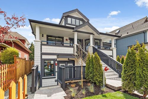 4542 Quebec St, Vancouver, BC, V5V3L9 | Card Image