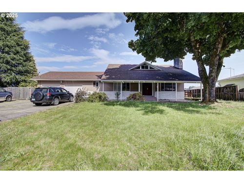 8400 Cason Rd, Gladstone, OR, 97027-1489 | Card Image