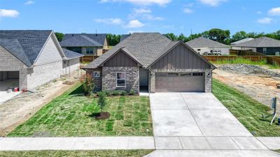 1815 Boxwood Drive, House other with 3 bedrooms, 2 bathrooms and null parking in Sherman TX | Image 3