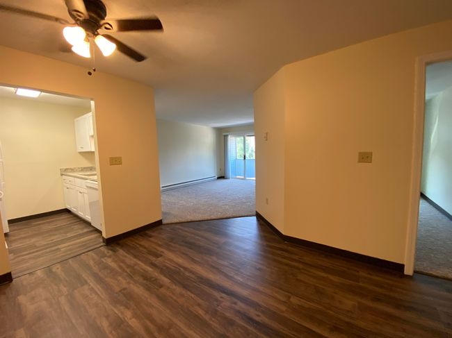 APT-303 - 173 Eastern Ave, Condo with 2 bedrooms, 1 bathrooms and null parking in Manchester NH | Image 16