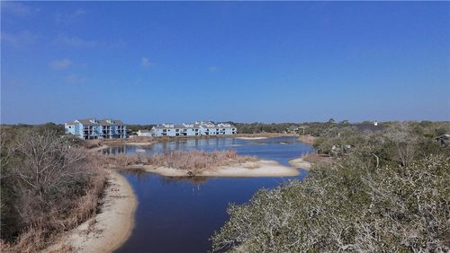 150 E Lake Dr, Rockport, TX, 78382-7824 | Card Image