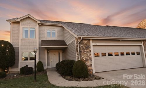 3761 Rock Bridge Dr Ne, Conover, NC, 28613-9401 | Card Image