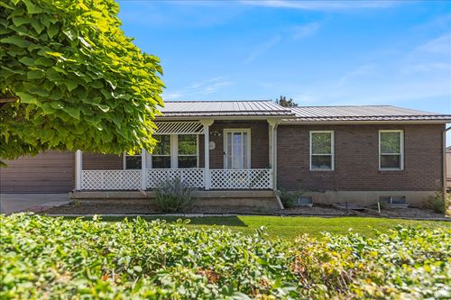 1322 Smelter Rd, Tooele, UT, 84074-3405 | Card Image