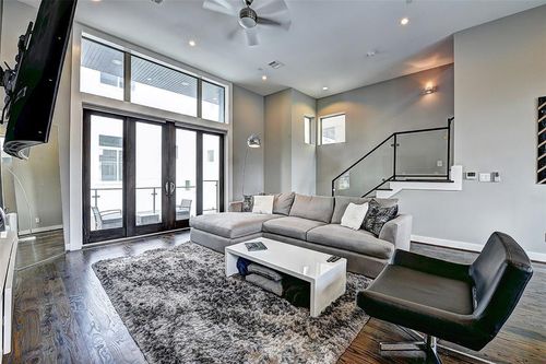 3223 Garrow St, Houston, TX, 77003-2429 | Card Image