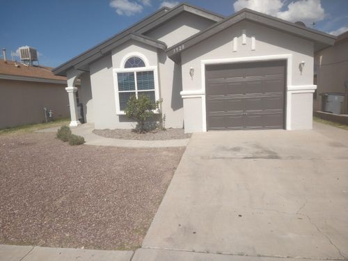 3920 Tierra Marfil Rd, El Paso, TX, 79938-4839 | Card Image