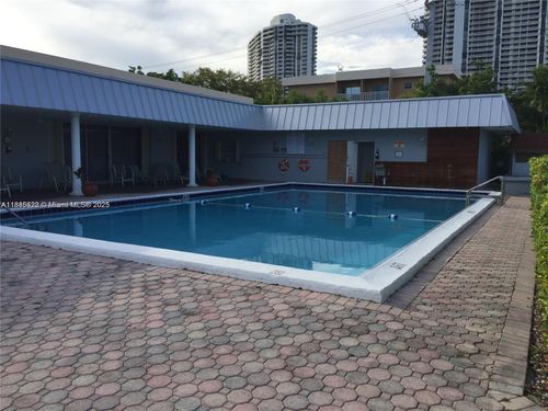 apt-310-3551 Ne 169th St, North Miami Beach, FL, 33160-3271 | Card Image