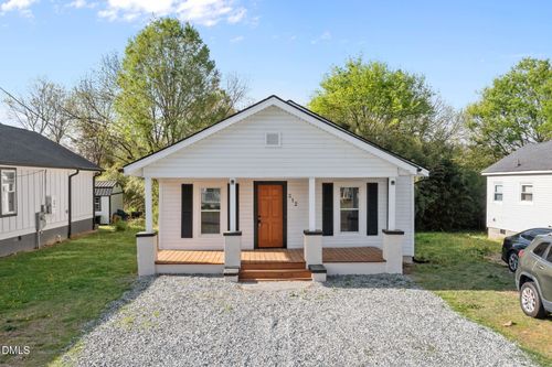 312 Cleveland Ave, Burlington, NC, 27215-6937 | Card Image