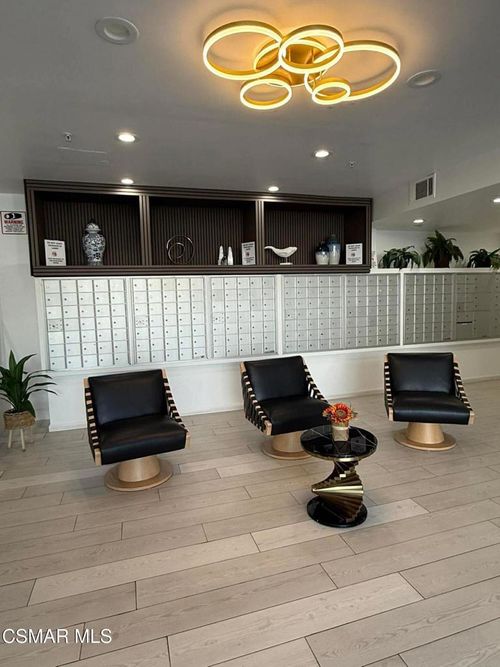 407-10982 Roebling Ave, Los Angeles, CA, 90024-2753 | Card Image