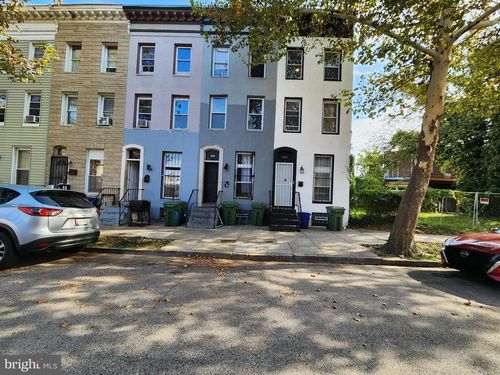 2505 Woodbrook Ave, BALTIMORE, MD, 21217-1825 | Card Image