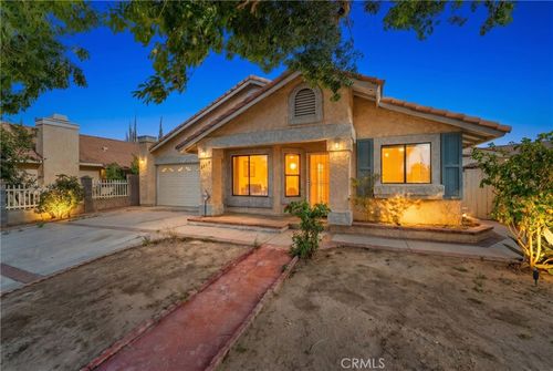 3542 E Avenue R10, Palmdale, CA, 93550-5756 | Card Image