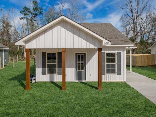 24161 John Mckinney Rd, Springfield, LA, 70462-9044 | Card Image