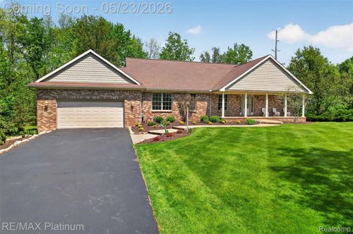 59360 Foxpointe Ln, South Lyon, MI, 48178-8999 | Card Image