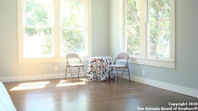 119 Idlewilde Blvd, House other with 2 bedrooms, 3 bathrooms and null parking in Comfort TX | Image 7