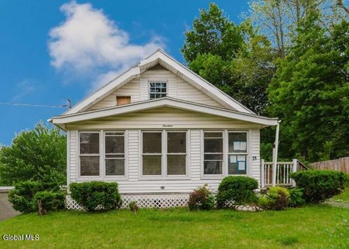 19 Elmwood Ct, Wynantskill, NY, 12198-7532 | Card Image