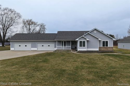9110 Baldwin Rd, Gaines, MI, 48436-9764 | Card Image