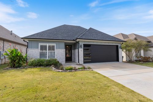 3 Saffron Cir, Little Rock, AR, 72223-8031 | Card Image