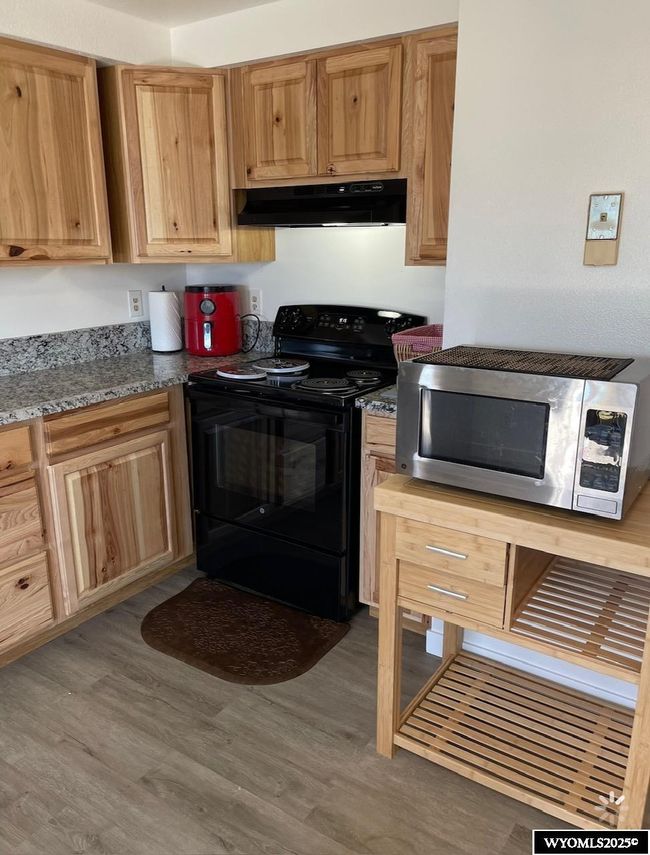1806 A Antelope St, House other with 2 bedrooms, 2 bathrooms and null parking in Kemmerer WY | Image 7