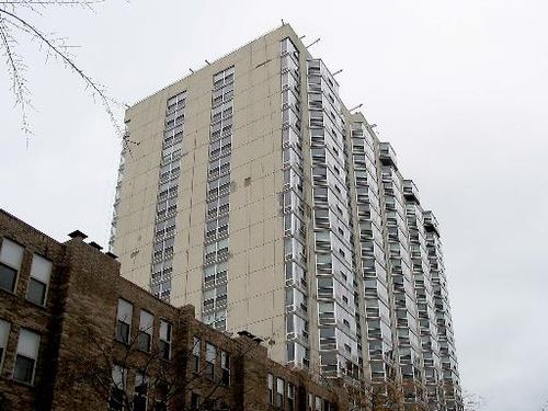 16b-720 W Gordon Ter, Chicago, IL, 60613-2251 | Card Image