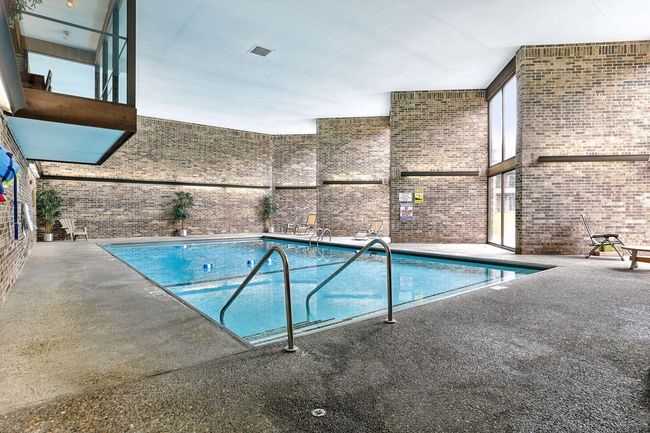 APT-306 - 2240 Midland Grove Rd, Condo with 2 bedrooms, 2 bathrooms and null parking in Roseville MN | Image 21