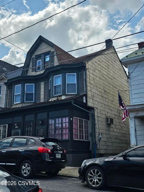 120 E Chestnut St, Shamokin, PA, 17872-5918 | Card Image