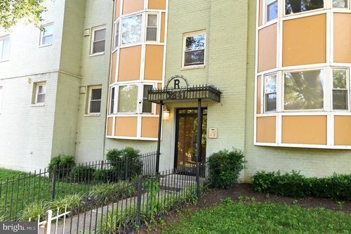 apt-204-2841 Gainesville St Se, WASHINGTON, DC, 20020-2658 | Card Image