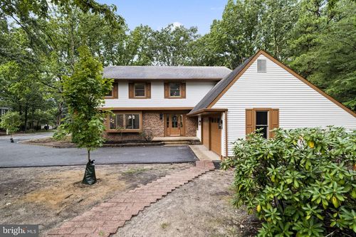 2 Harwood Dr, VOORHEES, NJ, 08043-2920 | Card Image