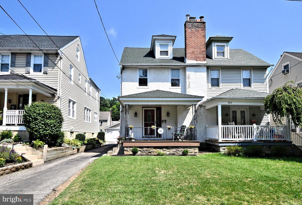 Oak Rd, Glenside, PA 19038