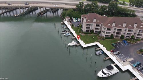 apt-203-403 Harbour Pt, Virginia Beach, VA, 23451-7138 | Card Image