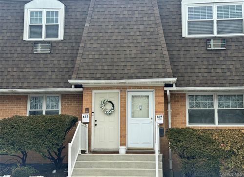 apt-a33-6 Glen Hollow Dr, Holtsville, NY, 11742-2429 | Card Image