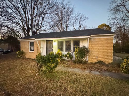 400 Loraine Rd, Memphis, TN, 38109-6753 | Card Image