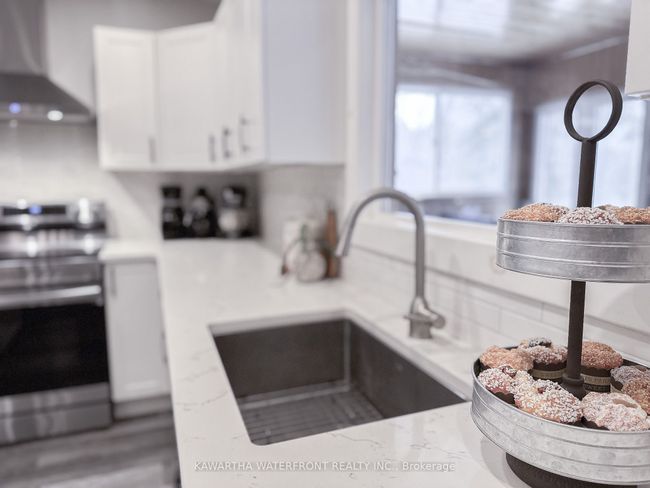 1170 English Cir, House other with 2 bedrooms, 2 bathrooms and 8 parking in Gooderham ON | Image 13
