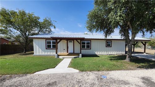 305 Soyars Ave, Orange Grove, TX, 78372-3669 | Card Image
