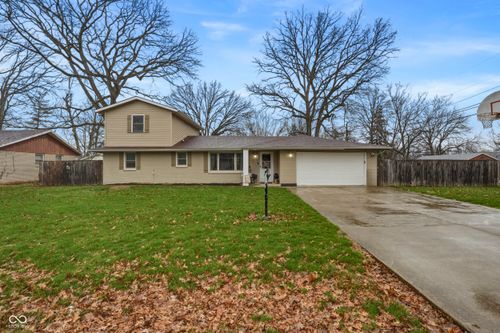 202 Cottonwood Dr, Anderson, IN, 46012-1006 | Card Image