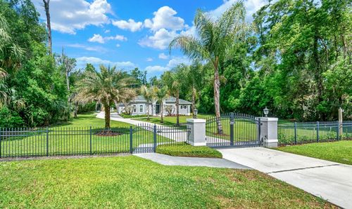 4040 Grand Ave, DELAND, FL, 32720-4517 | Card Image
