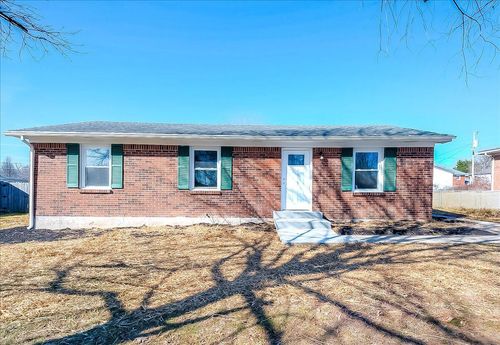 120 Lynnwood Dr, Frankfort, KY, 40601-9046 | Card Image