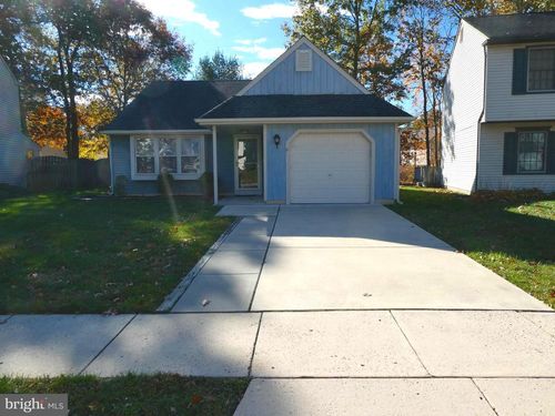 8 Hunter Ct, ATCO, NJ, 08004-2921 | Card Image