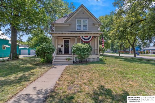 407 E 11th St, Fremont, NE, 68025-4229 | Card Image