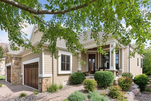 25 Riley Rdg, Chanhassen, MN, 55317-4520 | Card Image