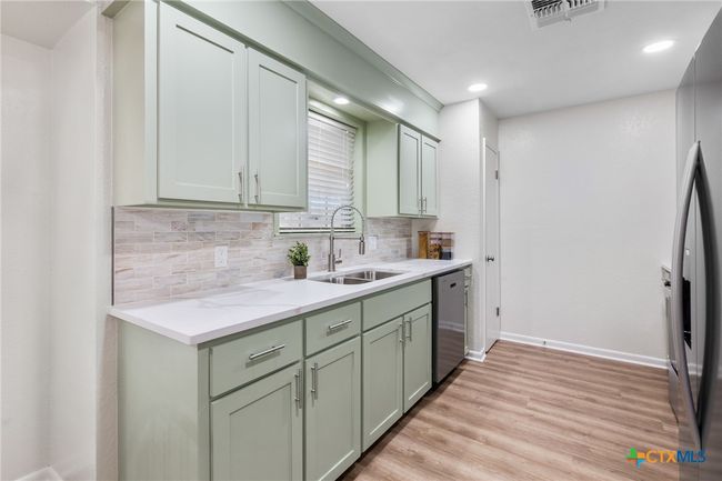 205 Antietam Dr, House other with 3 bedrooms, 2 bathrooms and null parking in Victoria TX | Image 16