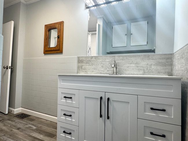 217 Clyde St, House other with 3 bedrooms, 1 bathrooms and null parking in Newport VT | Image 4