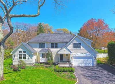 1083 Westminster Avenue, House other with 5 bedrooms, 4 bathrooms and null parking in Dix Hills NY | Image 1