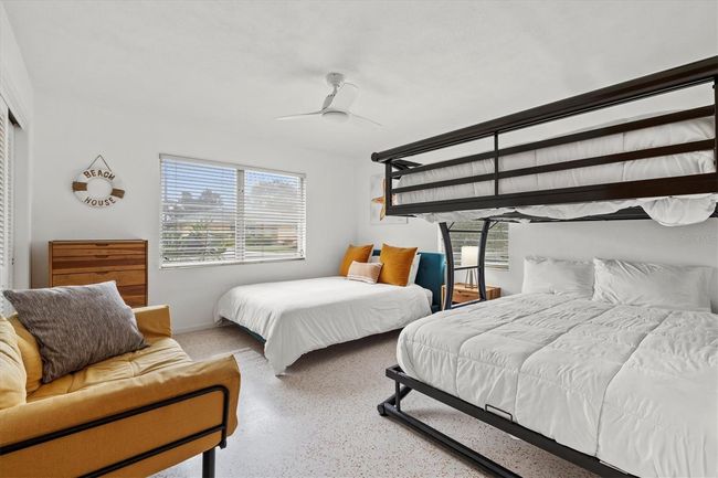 2473 Davis Blvd, House other with 3 bedrooms, 2 bathrooms and null parking in Sarasota FL | Image 48