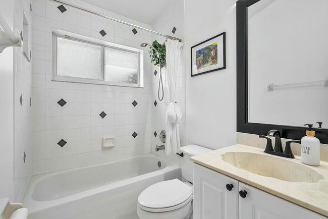 1643 Oak Berry Cir, House other with 3 bedrooms, 2 bathrooms and null parking in Wellington FL | Image 19