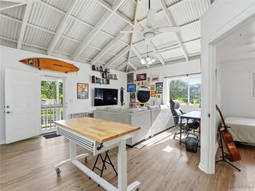 5-99-139 Napuanani Rd, Aiea, HI, 96701-5412 | Card Image