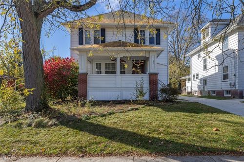 19 Baker St, Berea, OH, 44017-1511 | Card Image