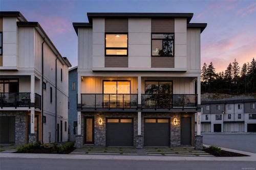 2122 Kingbird Dr, Langford, BC, V9B | Card Image