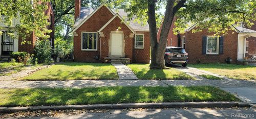 10508 Nottingham Rd, Detroit, MI, 48224-1783 | Card Image